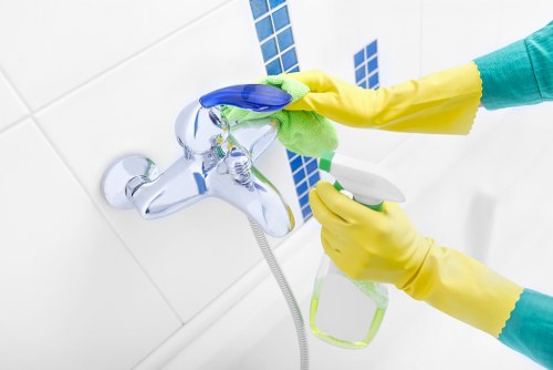 Customized office cleaning schedule and maintenance checklist