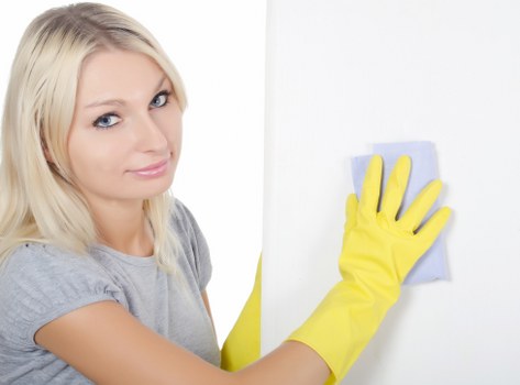 Polishing surfaces during after builders cleaning